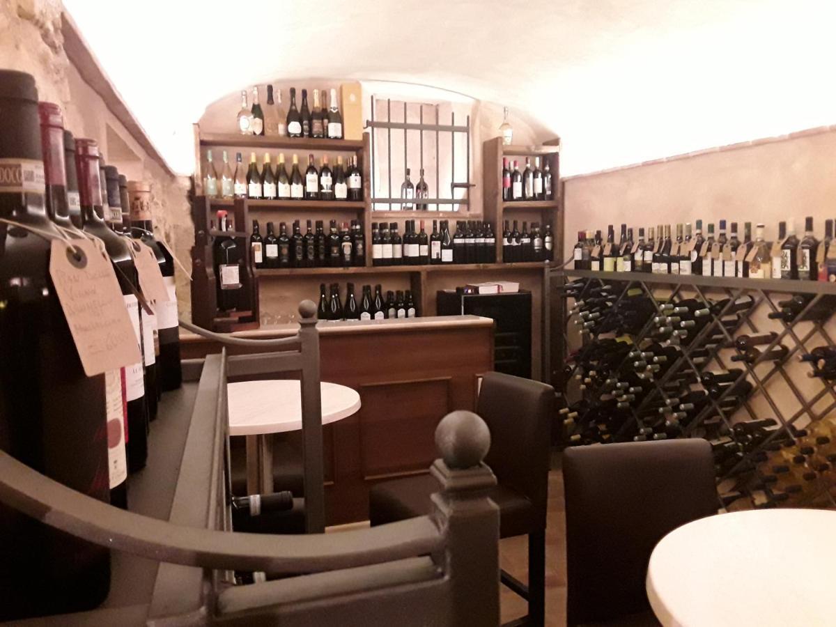 Affittacamere La Piazzetta Anagni Eksteriør billede